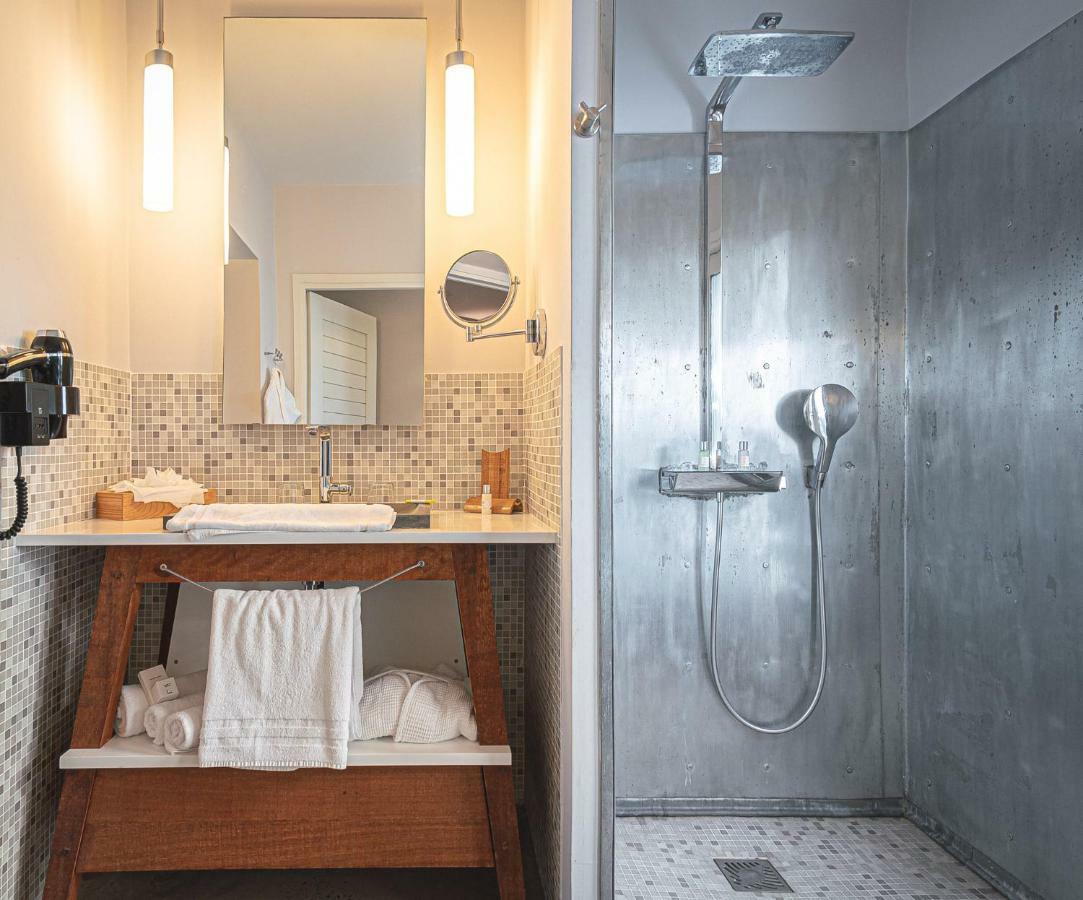 French Coco Hotell La Trinité Eksteriør bilde